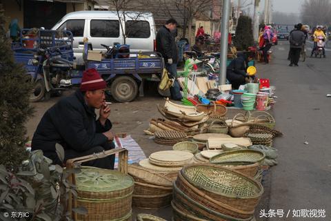 过年赶集，传统集市上的赚钱活动与商机洞察