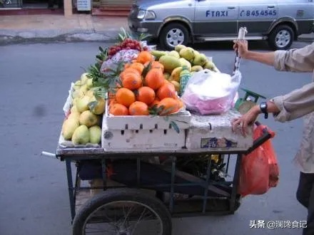 做什么路边果子简单又赚钱 路边卖什么水果赚钱